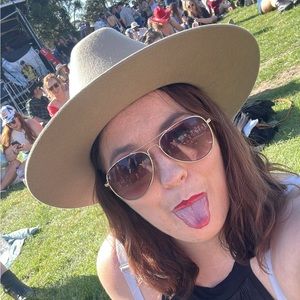 Meet your Posher, Shianna